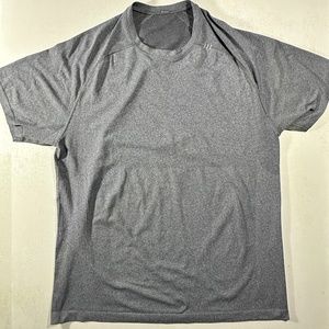 Lululemon Mens Metal Vent SS Shirt XL, Gray